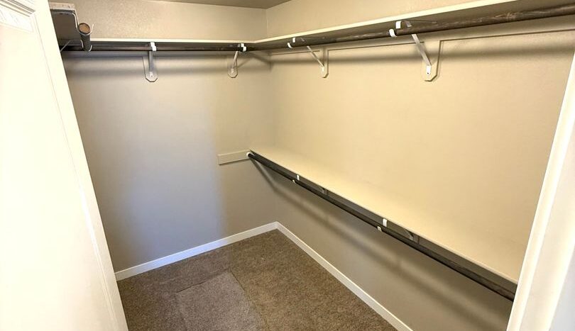 4832 SW Volcano Avenue - Redmond - Oregon - 3 bed, 2 bath rental property