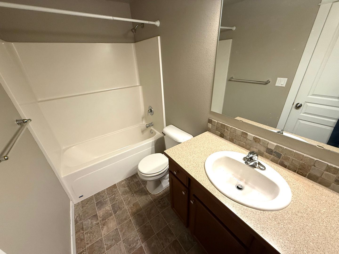 4832 SW Volcano Avenue - Redmond - Oregon - 3 bed, 2 bath rental property