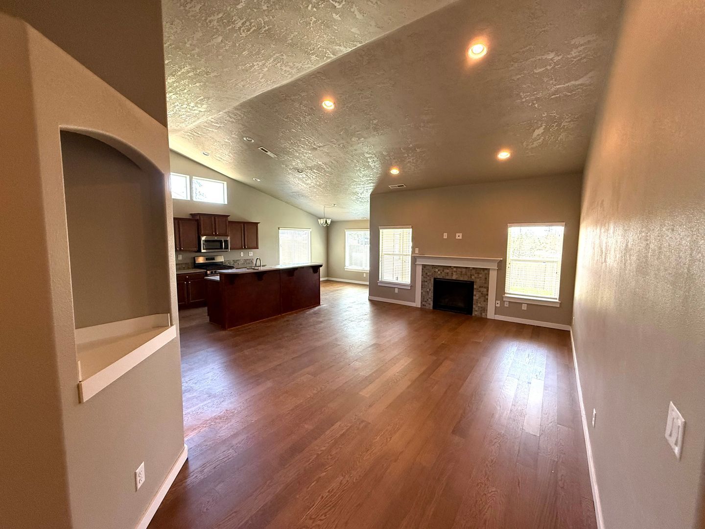 4832 SW Volcano Avenue - Redmond - Oregon - 3 bed, 2 bath rental property