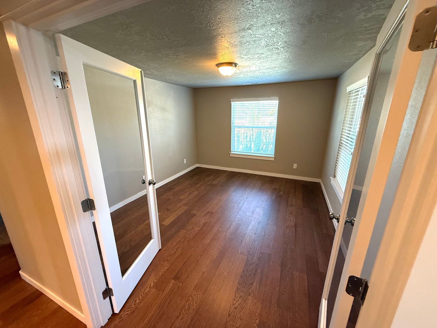 4832 SW Volcano Avenue - Redmond - Oregon - 3 bed, 2 bath rental property