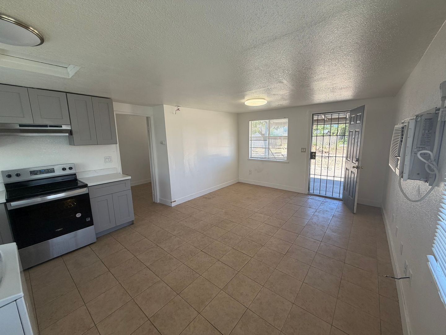 5801 Wallace Ave – Unit 2