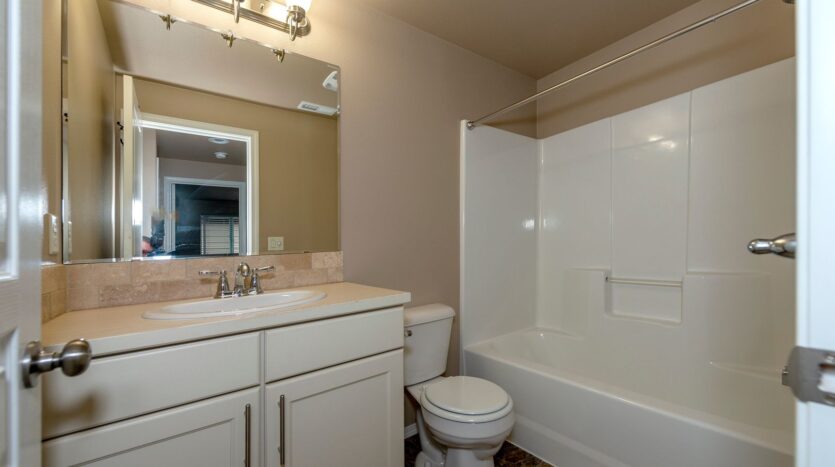 61166 Snowbrush Dr - Bend - Oregon - 3 bed, 2.5 bath rental property