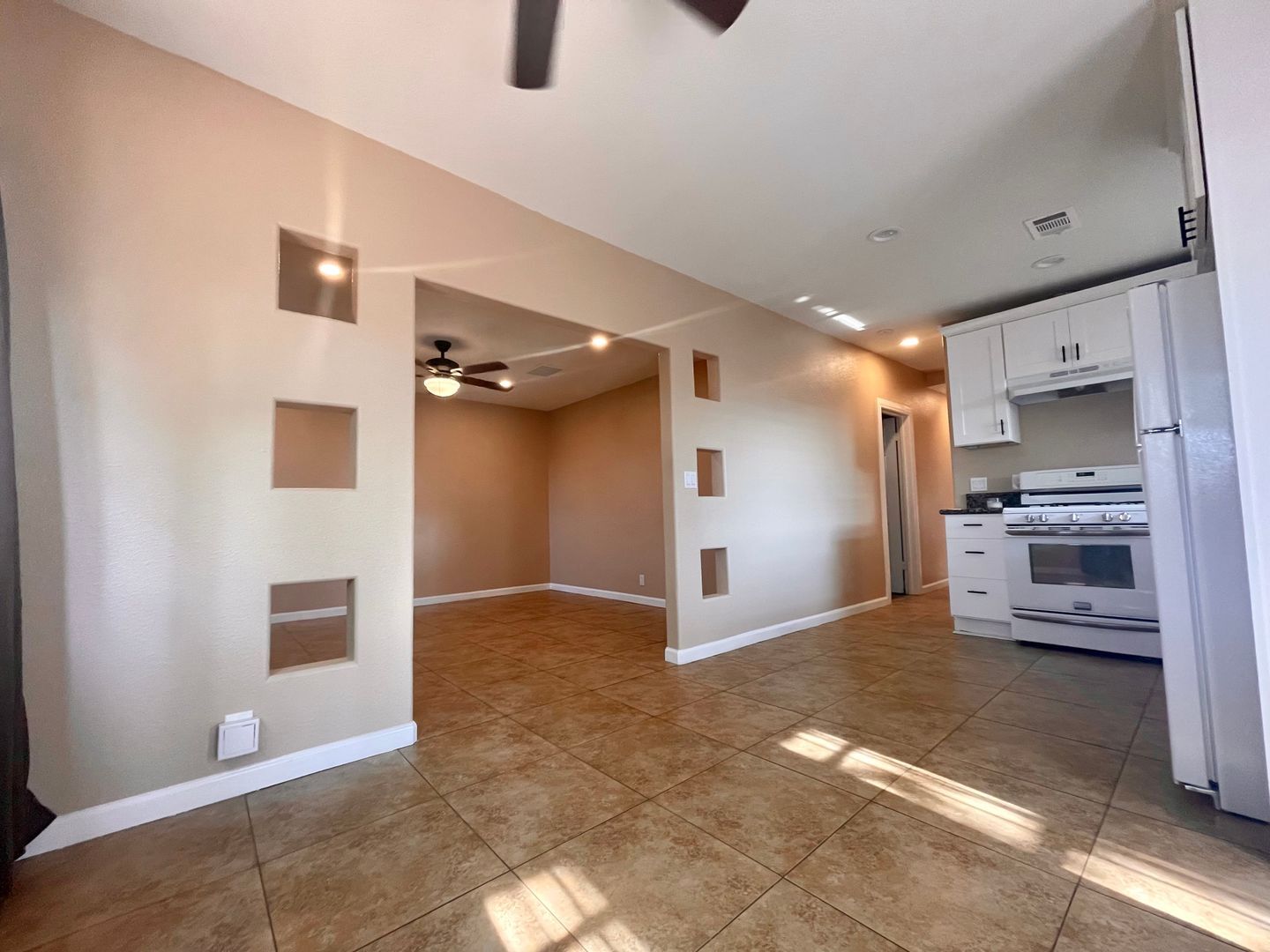 66183 2nd St - Desert Hot Springs - California - 2 bed, 1.5 bath rental property