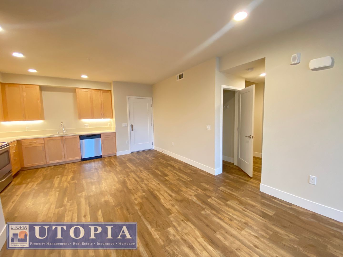 716 Darwin Street - Unit 304 - Santa Cruz - California - 2 bed, 1 bath rental property