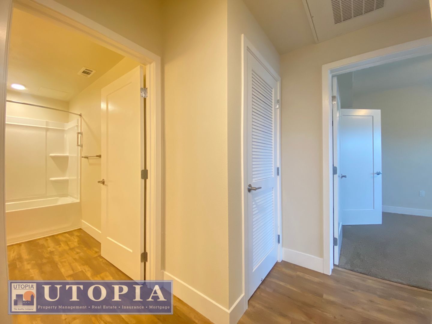 716 Darwin Street - Unit 304 - Santa Cruz - California - 2 bed, 1 bath rental property