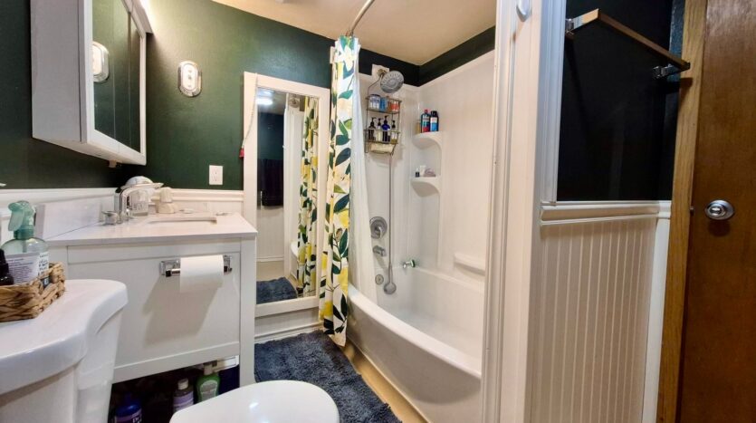 7330 SW 53rd - Portland - Oregon - 3 bed, 1.5 bath rental property