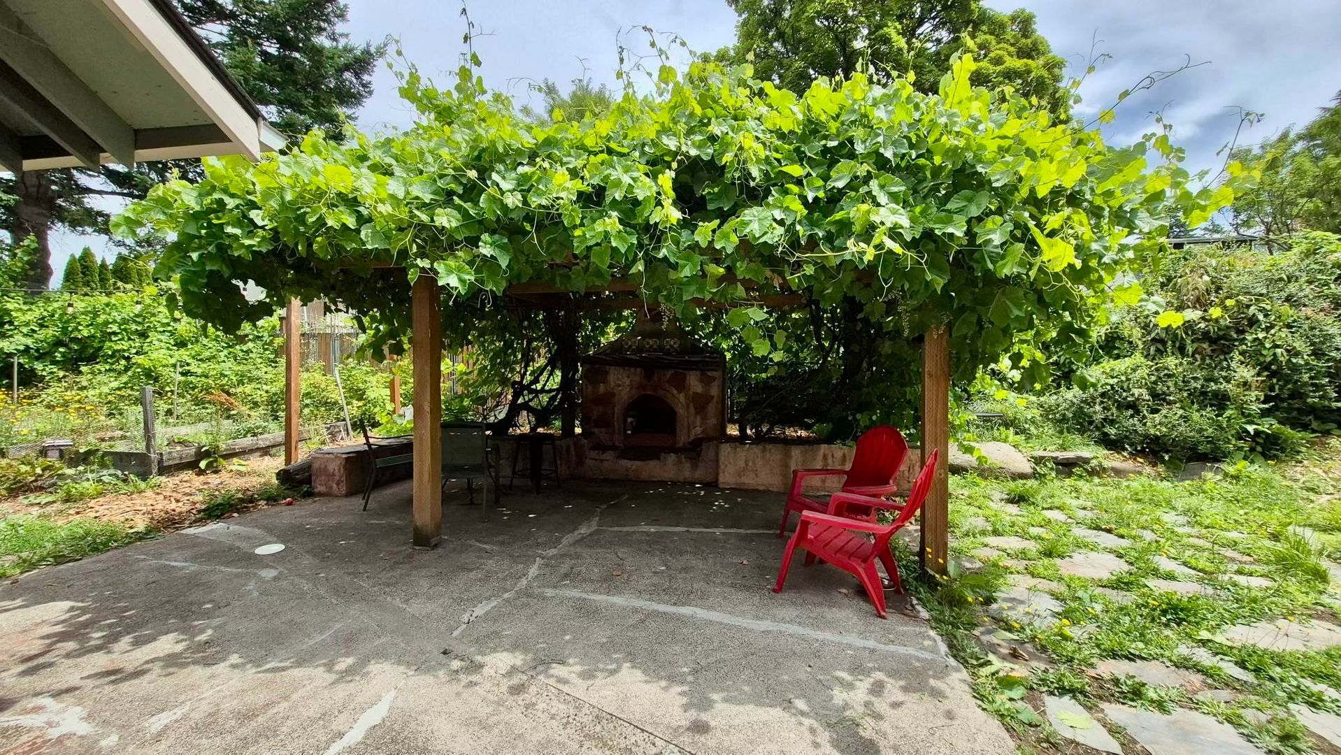 7330 SW 53rd - Portland - Oregon - 3 bed, 1.5 bath rental property
