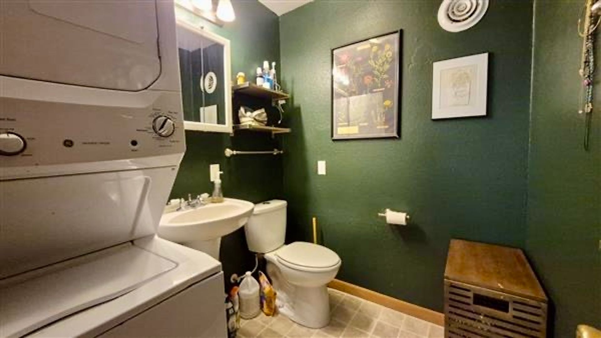 7330 SW 53rd - Portland - Oregon - 3 bed, 1.5 bath rental property