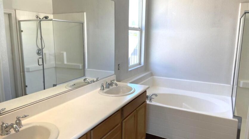 80435 Atherstone Dr - Indio - California - 3 bed, 2 bath rental property