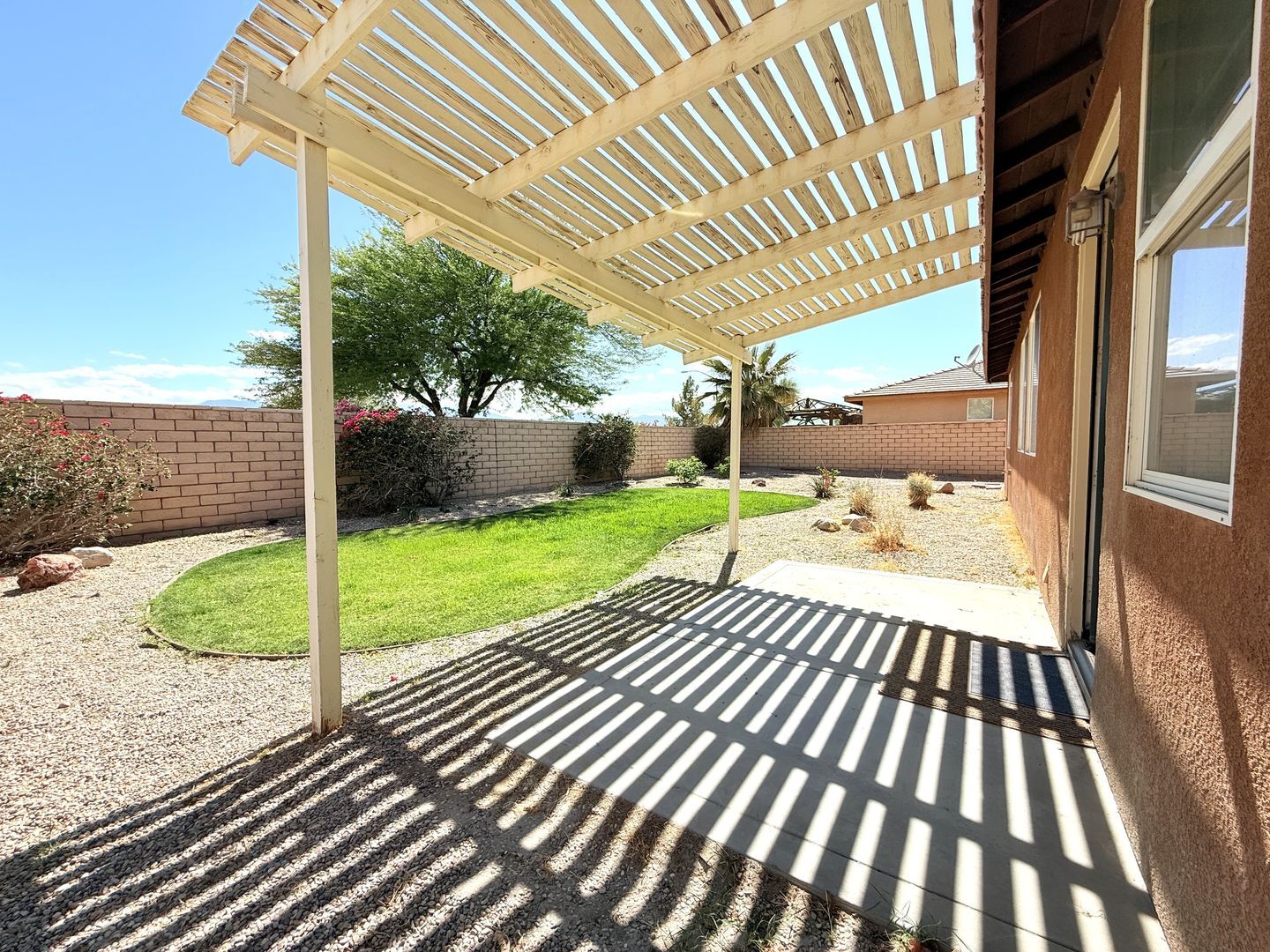 80435 Atherstone Dr - Indio - California - 3 bed, 2 bath rental property