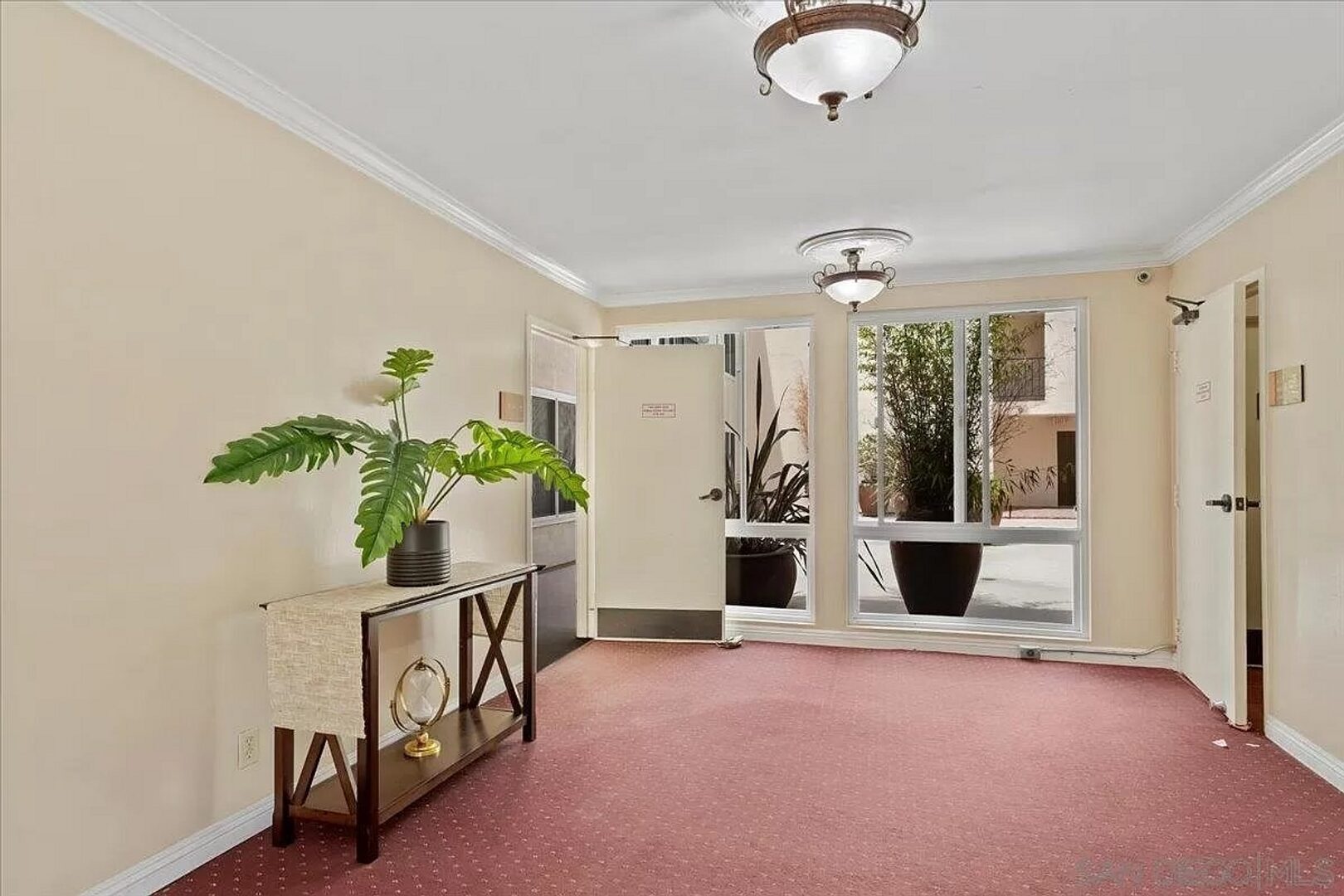 8163 Redlands St. Unit 5 - Los Angeles - California - 1 bed, 1 bath rental property