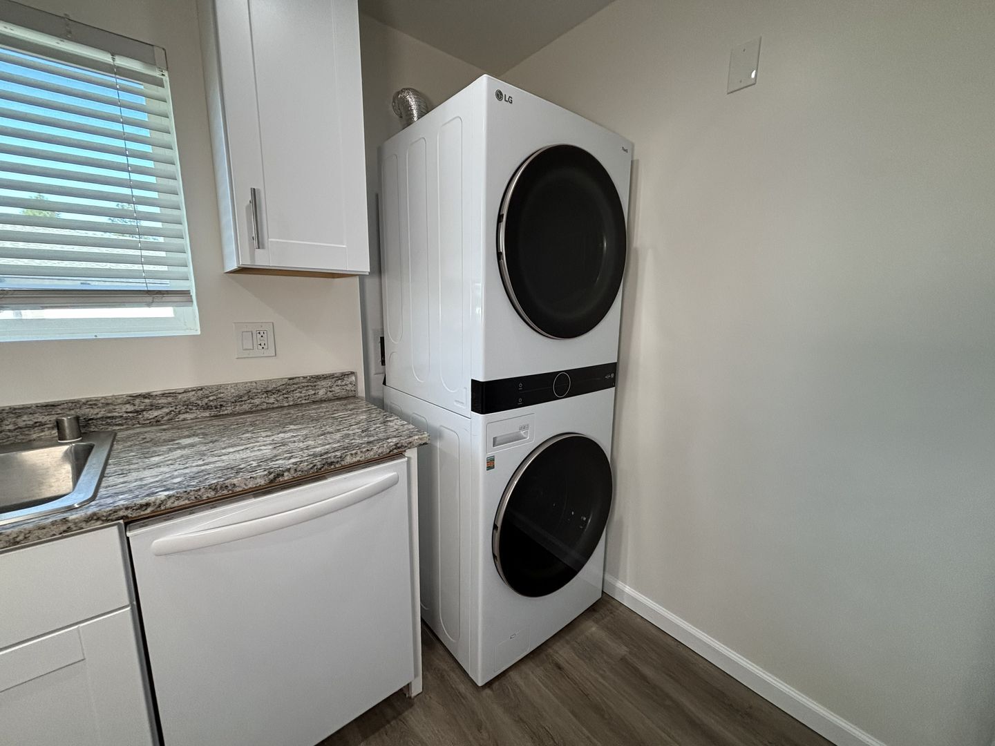 821 Old Stage Rd - Fallbrook - California - 2 bed, 2 bath rental property