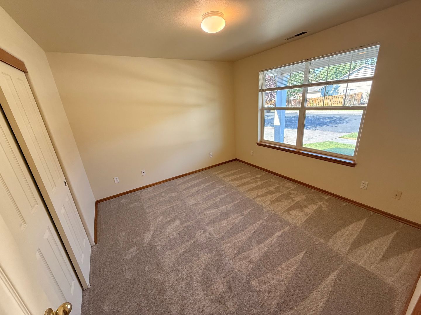 1126 SW 33rd Street - Redmond - Oregon - 4 bed, 2 bath rental property
