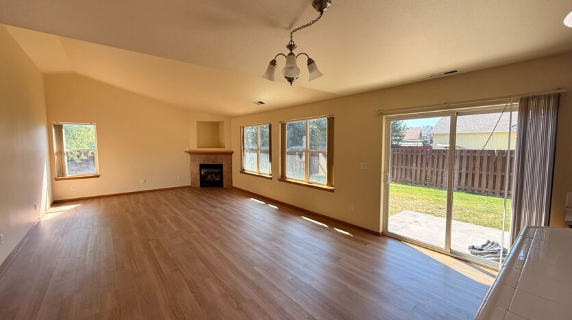 1126 SW 33rd Street - Redmond - Oregon - 4 bed, 2 bath rental property