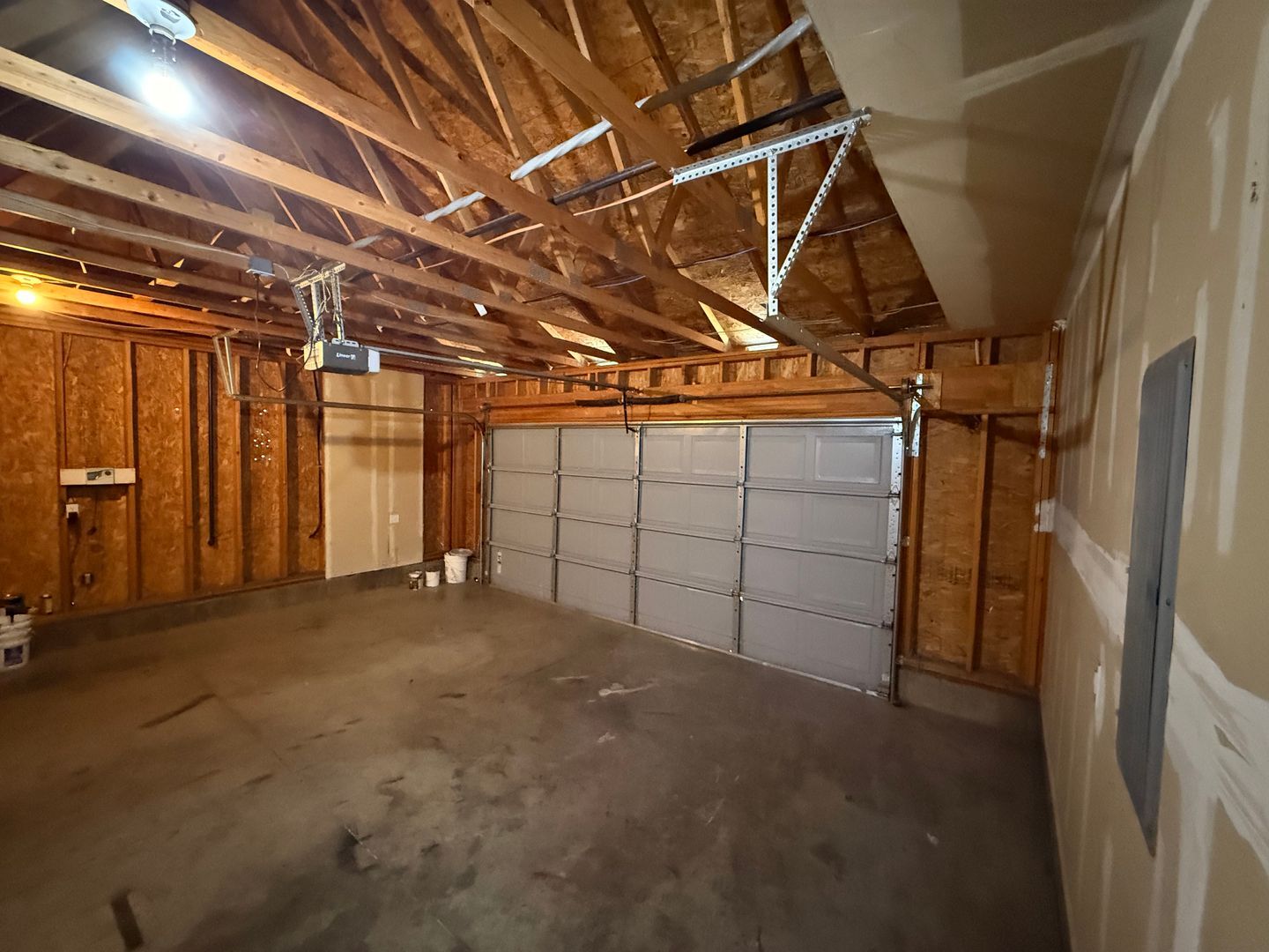 1126 SW 33rd Street - Redmond - Oregon - 4 bed, 2 bath rental property