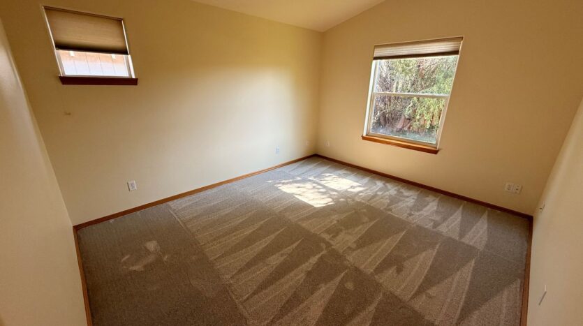1126 SW 33rd Street - Redmond - Oregon - 4 bed, 2 bath rental property