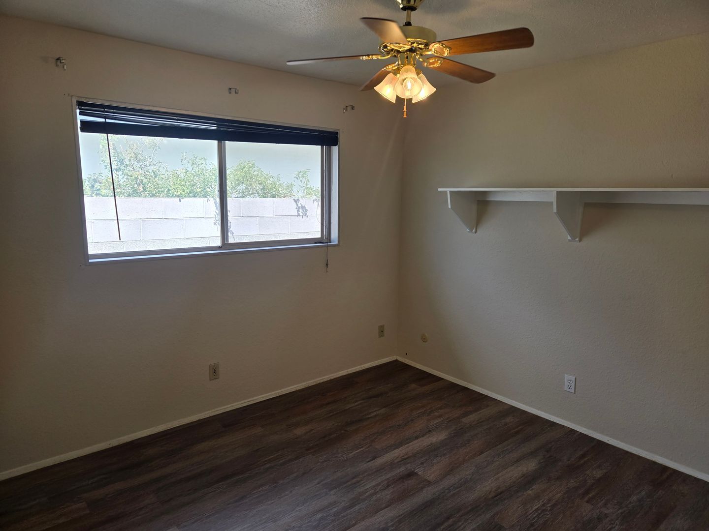 13410 Mountain View Ave NE - Albuquerque - New Mexico - 3 bed, 2 bath rental property