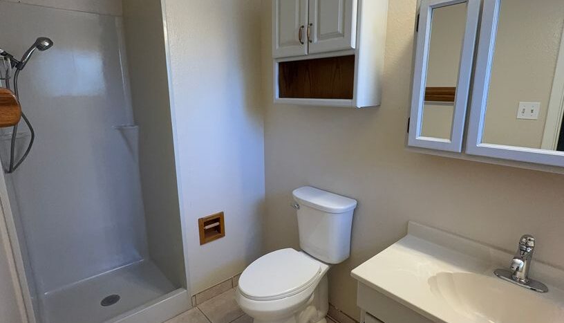 13410 Mountain View Ave NE - Albuquerque - New Mexico - 3 bed, 2 bath rental property