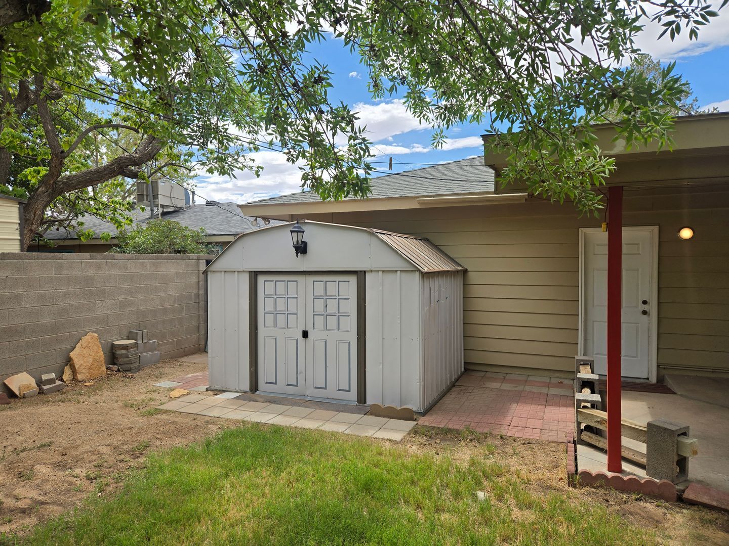 13410 Mountain View Ave NE - Albuquerque - New Mexico - 3 bed, 2 bath rental property