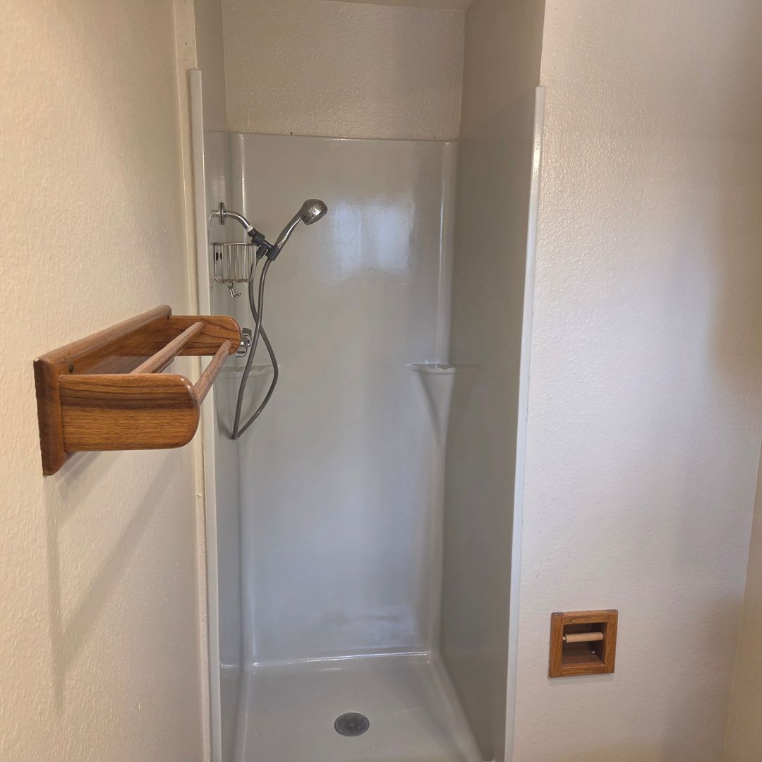 13410 Mountain View Ave NE - Albuquerque - New Mexico - 3 bed, 2 bath rental property