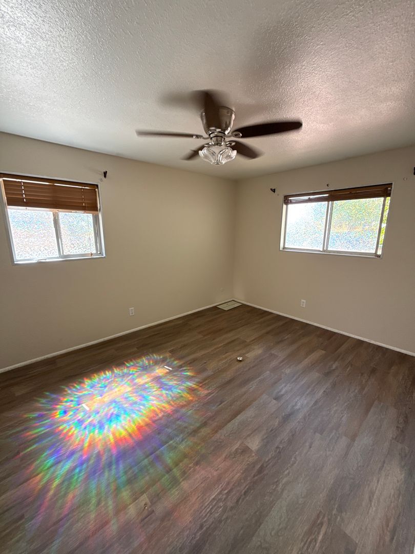13410 Mountain View Ave NE - Albuquerque - New Mexico - 3 bed, 2 bath rental property