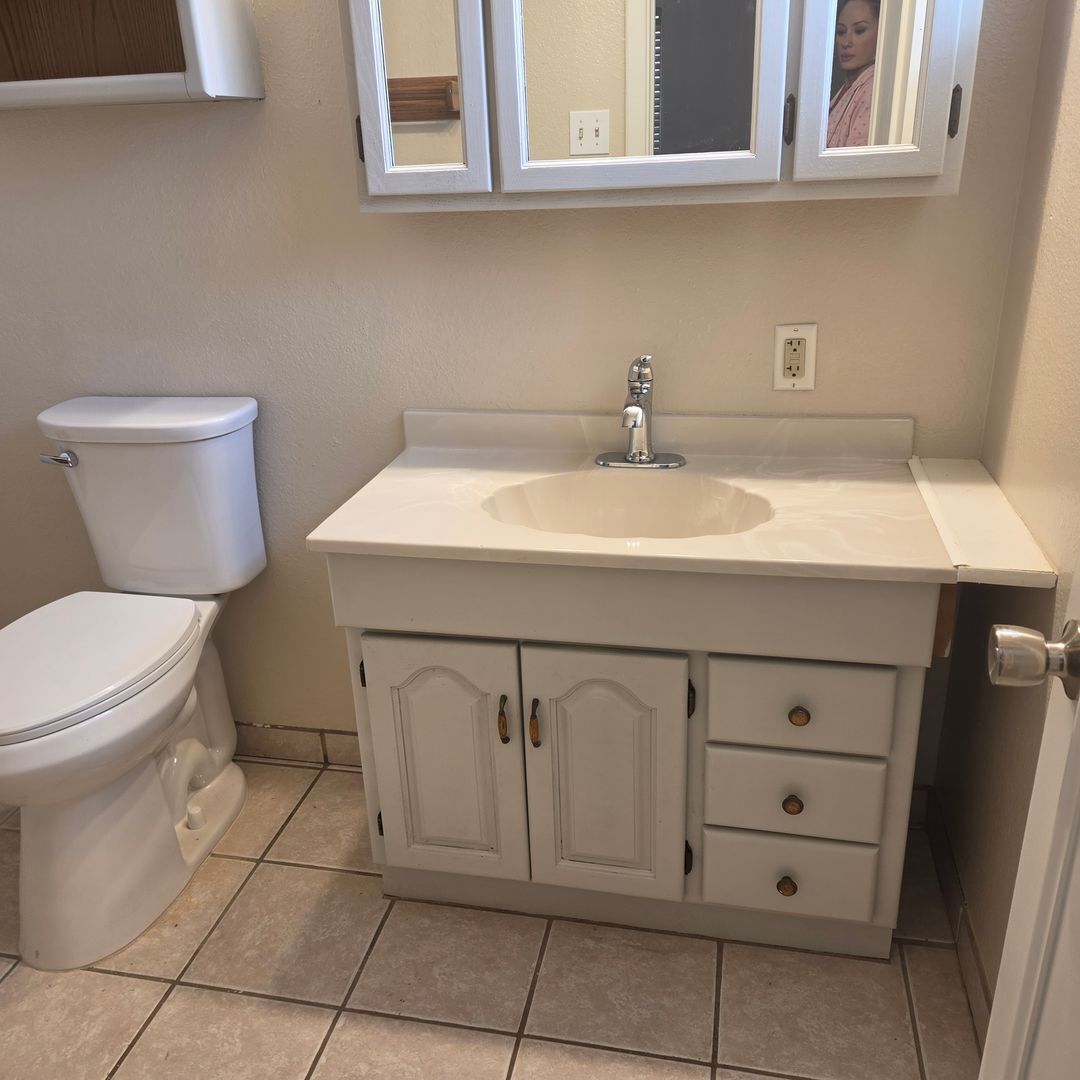 13410 Mountain View Ave NE - Albuquerque - New Mexico - 3 bed, 2 bath rental property