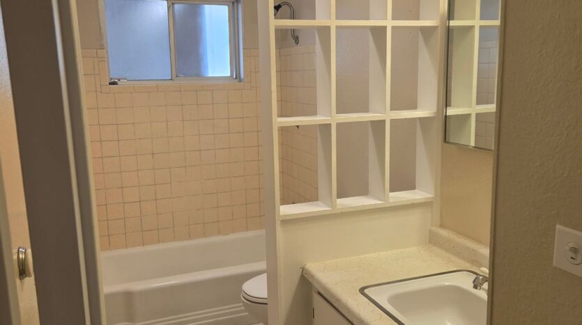 13410 Mountain View Ave NE - Albuquerque - New Mexico - 3 bed, 2 bath rental property