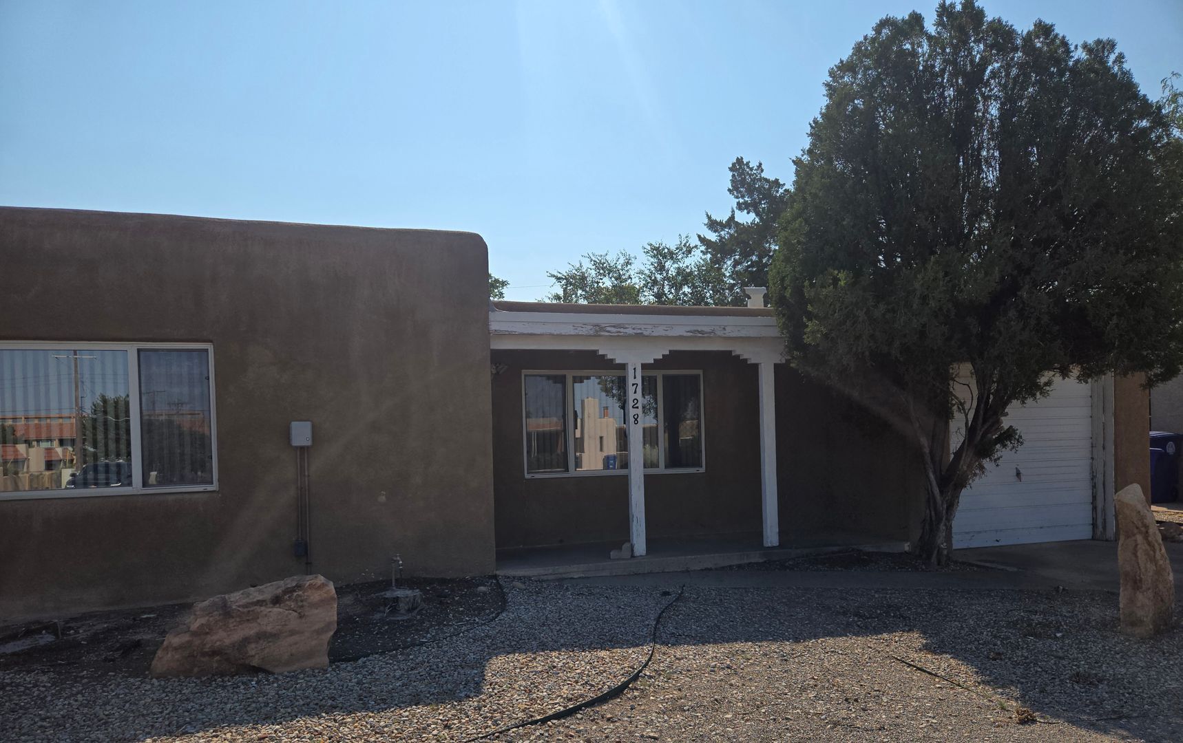 1728 Richmond Dr. NE - Albuquerque - New Mexico - 3 bed, 2 bath rental property
