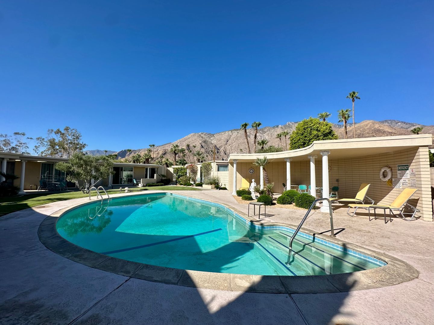 200 Camino Norte - Palm Springs - California - 2 bed, 2 bath rental property