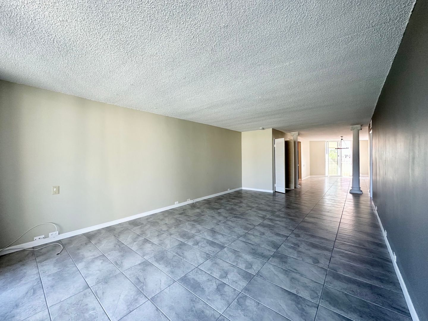 200 Camino Norte - Palm Springs - California - 2 bed, 2 bath rental property
