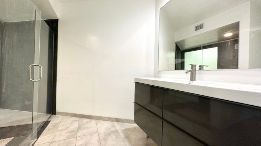 200 Camino Norte - Palm Springs - California - 2 bed, 2 bath rental property