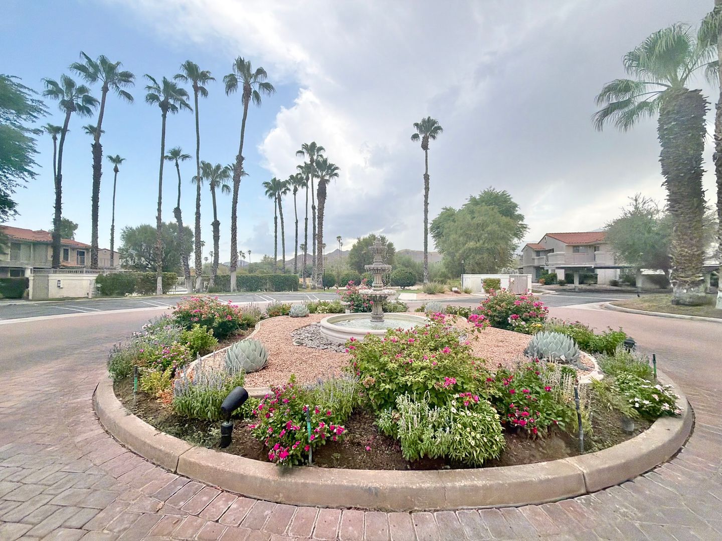 2001 E Camino Parocela Unit O-106 - Palm Springs - California - 1 bed, 1 bath rental property