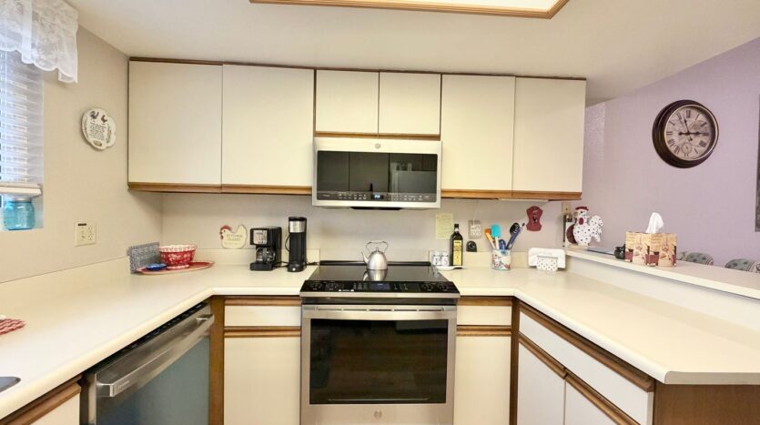 2001 E Camino Parocela Unit O-106 - Palm Springs - California - 1 bed, 1 bath rental property