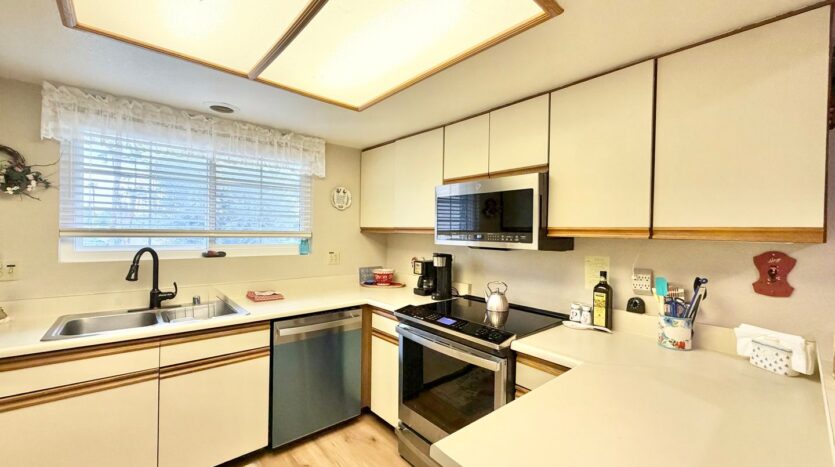2001 E Camino Parocela Unit O-106 - Palm Springs - California - 1 bed, 1 bath rental property