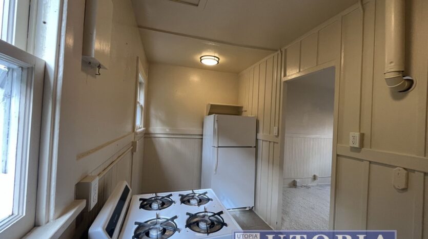 204 Hollister Ave. - Capitola - California - 1 bed, 1 bath rental property