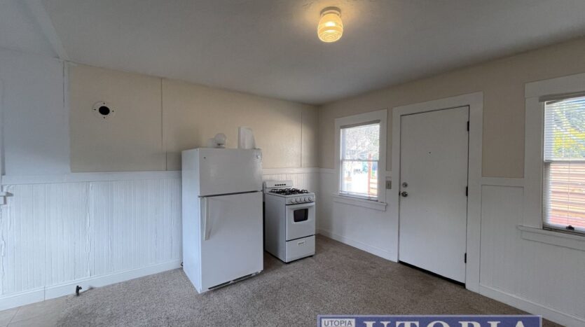 204 Hollister Ave. - Capitola - California - 1 bed, 1 bath rental property