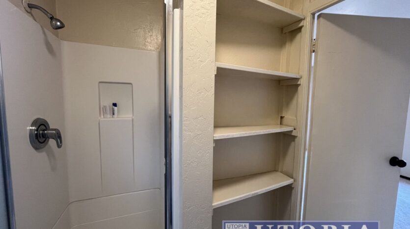 204 Hollister Ave. - Capitola - California - 1 bed, 1 bath rental property