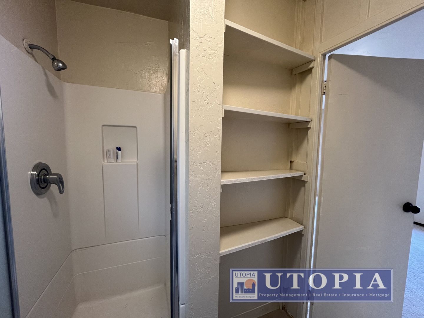 204 Hollister Ave. - Capitola - California - 1 bed, 1 bath rental property