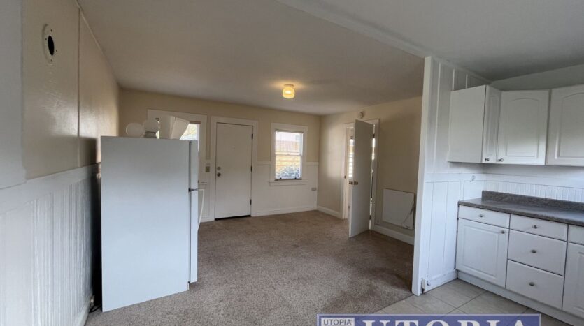204 Hollister Ave. - Capitola - California - 1 bed, 1 bath rental property