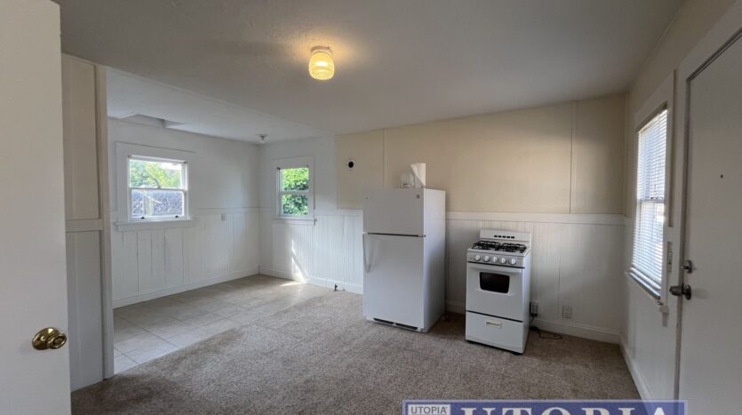 204 Hollister Ave. - Capitola - California - 1 bed, 1 bath rental property