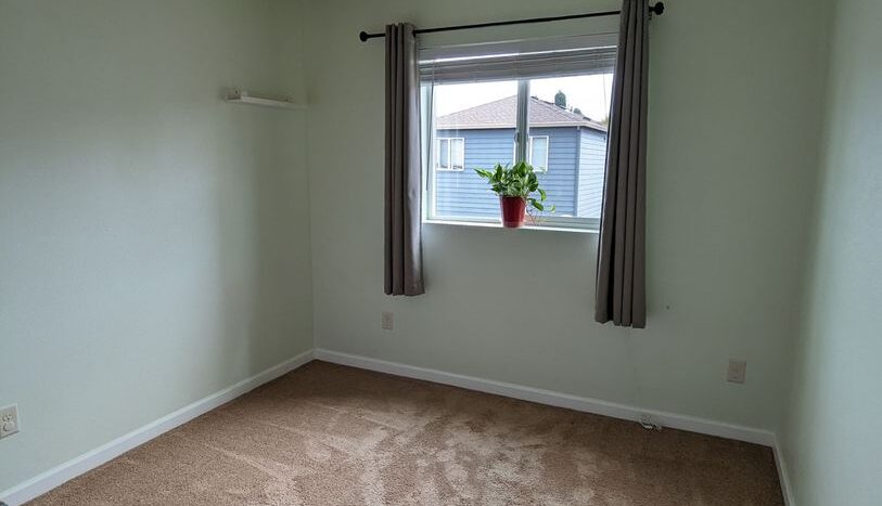 20954 SW Edgemont St. - Beaverton - Oregon - 3 bed, 3 bath rental property