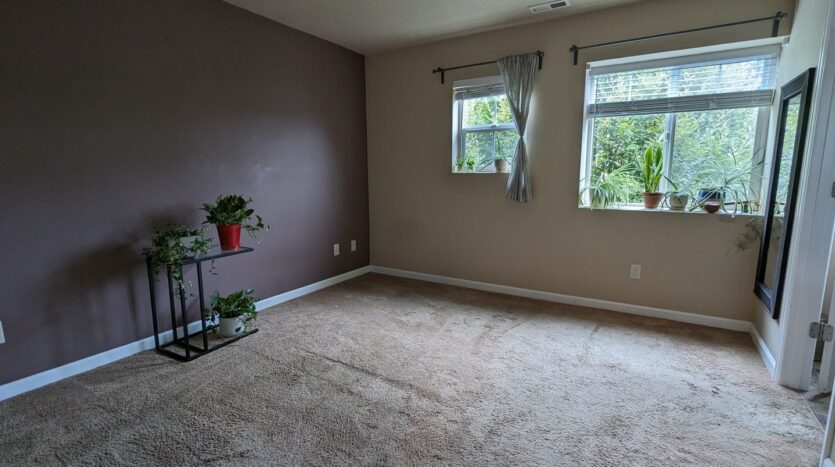 20954 SW Edgemont St. - Beaverton - Oregon - 3 bed, 3 bath rental property