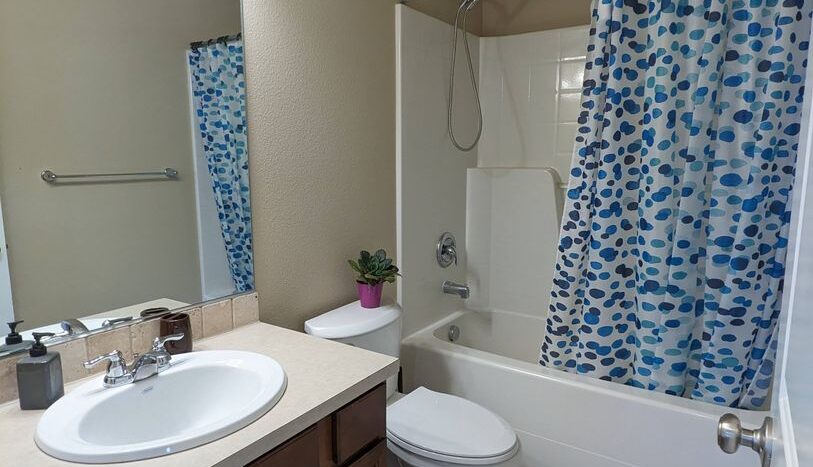 20954 SW Edgemont St. - Beaverton - Oregon - 3 bed, 3 bath rental property