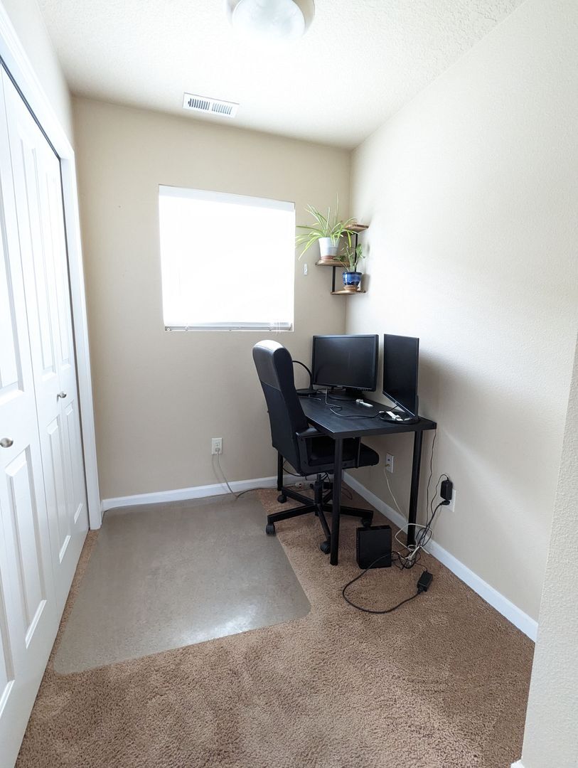 20954 SW Edgemont St. - Beaverton - Oregon - 3 bed, 3 bath rental property
