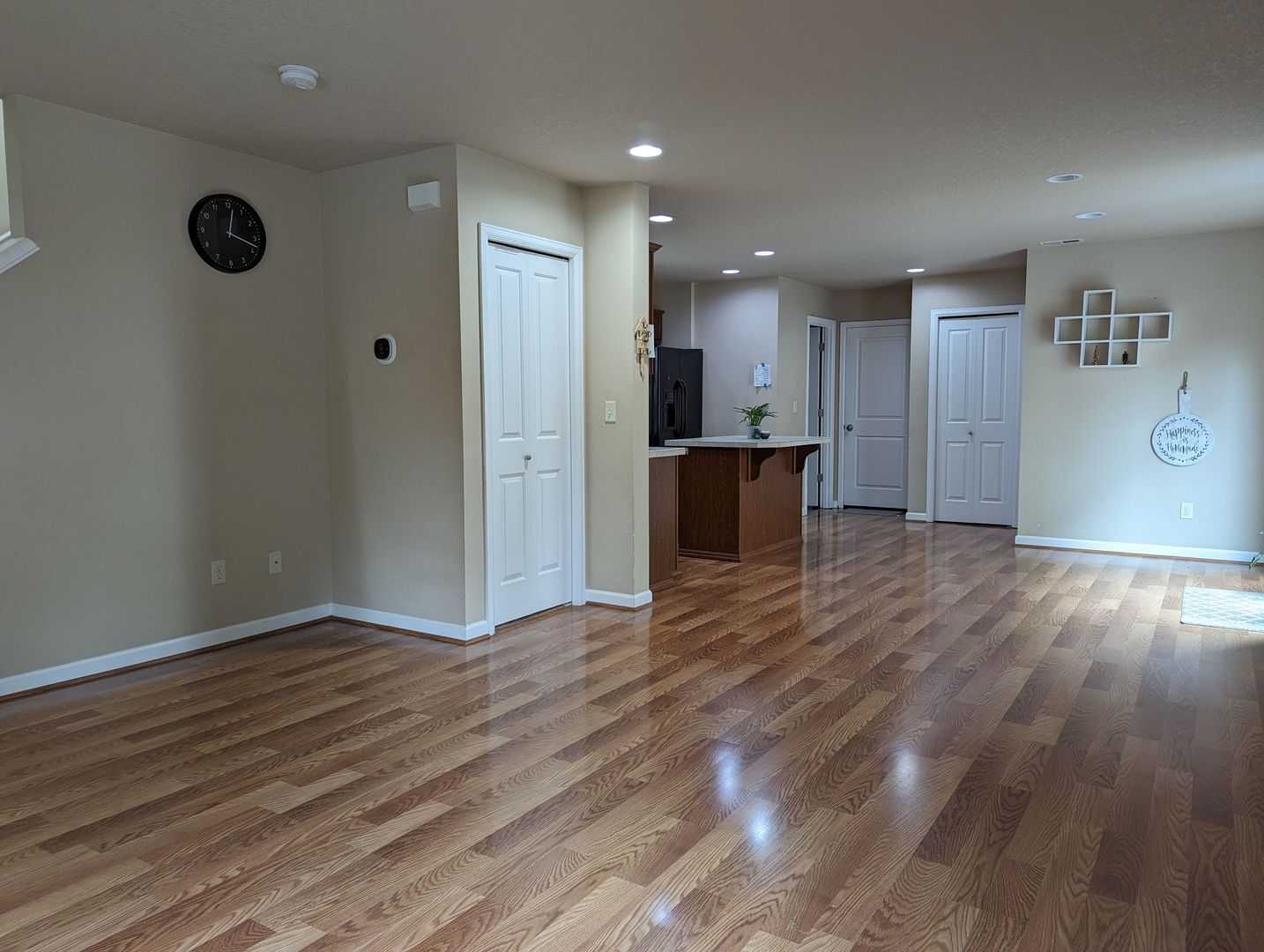 20954 SW Edgemont St. - Beaverton - Oregon - 3 bed, 3 bath rental property