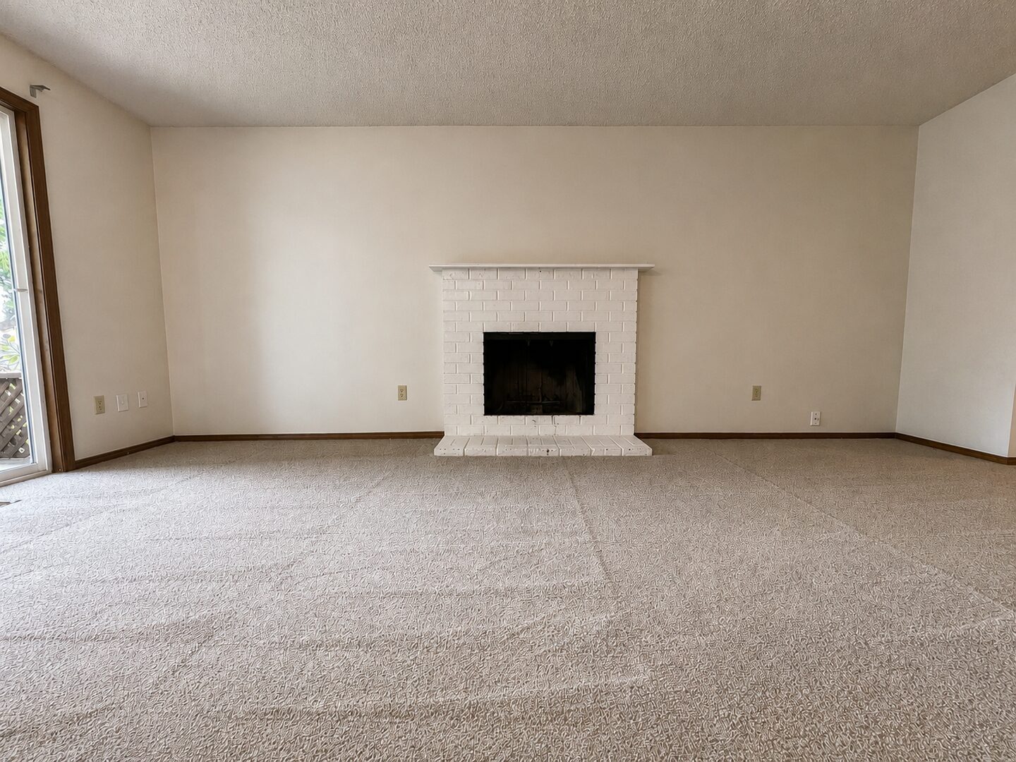 21318 SE Alder Ct - Gresham - Oregon - 2 bed, 1 bath rental property