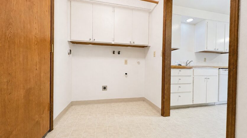 21318 SE Alder Ct - Gresham - Oregon - 2 bed, 1 bath rental property