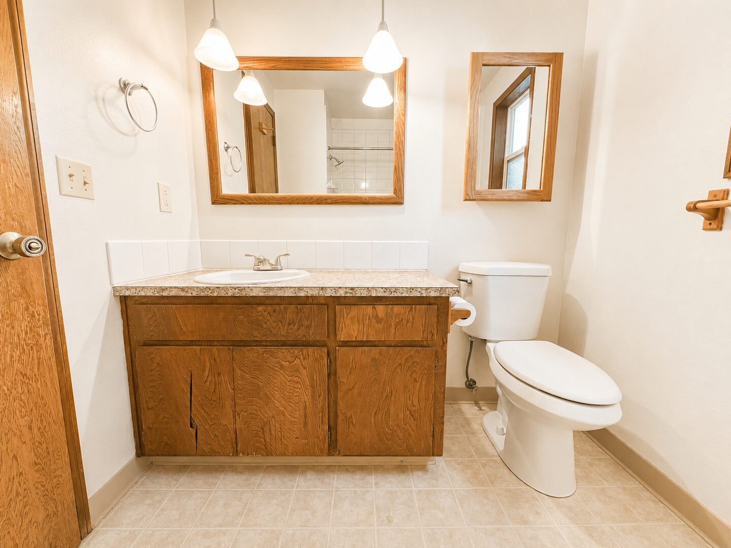 21318 SE Alder Ct - Gresham - Oregon - 2 bed, 1 bath rental property