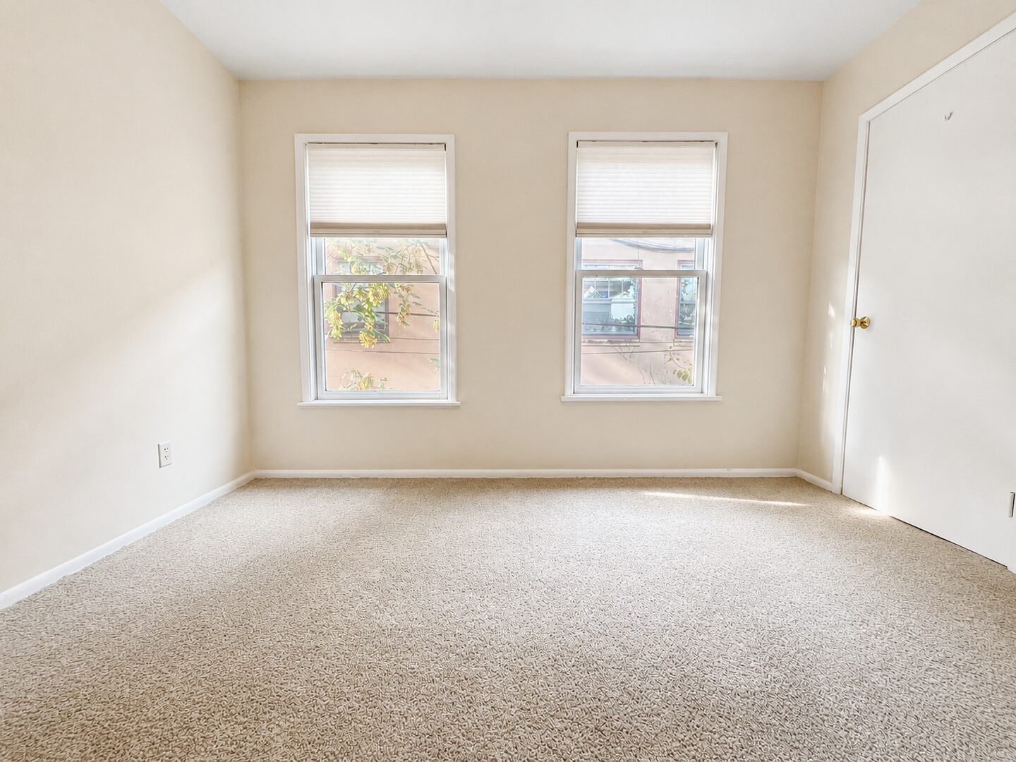 2220 NW Johnson Street - Portland - Oregon - 2 bed, 1 bath rental property