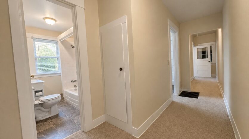 2220 NW Johnson Street - Portland - Oregon - 2 bed, 1 bath rental property